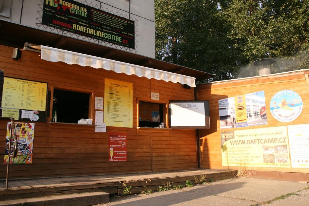 Hostel Boathouse Prague Ngoại thất bức ảnh