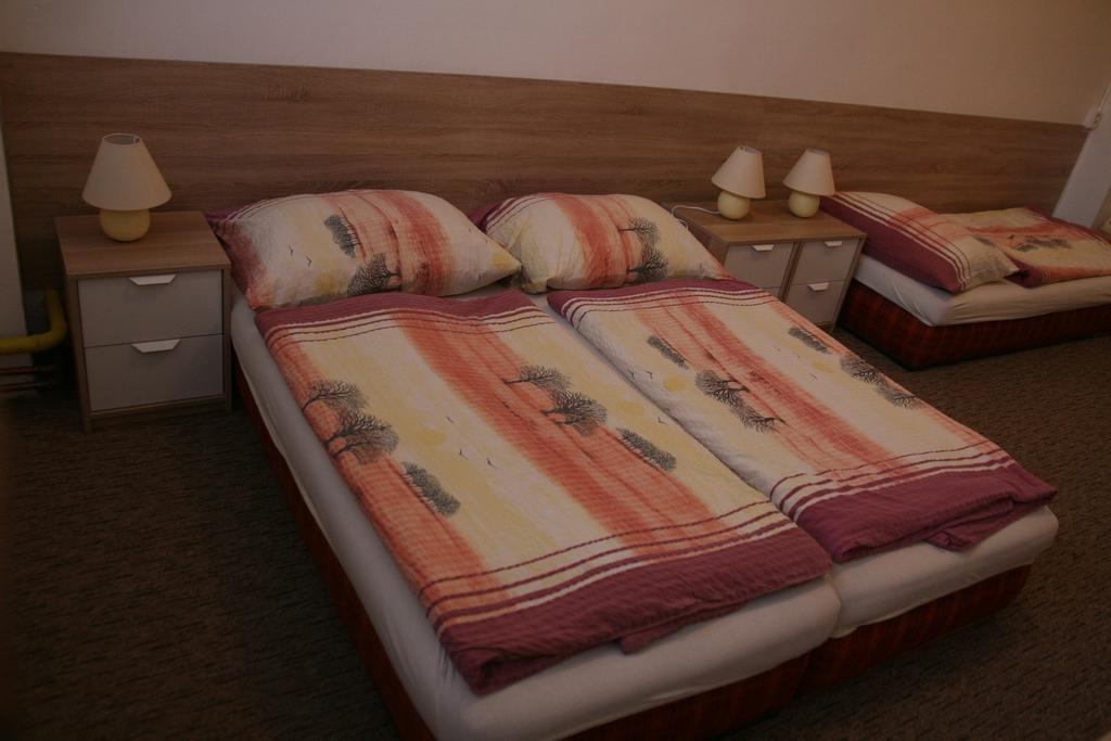 Hostel Boathouse Prague Ngoại thất bức ảnh